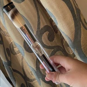 It cosmetics heavenly luxe brush